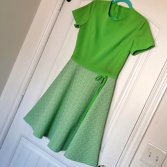 Vintage lime green dress - Picture 3 of 14